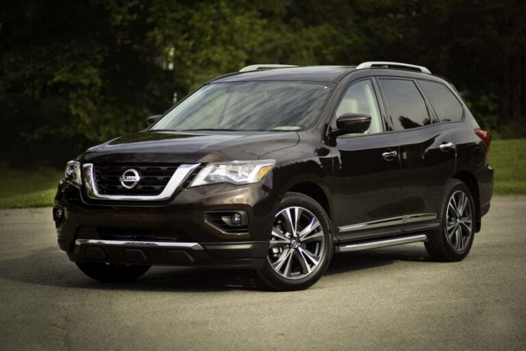 What to Look for When Buying a Used Nissan Pathfinder