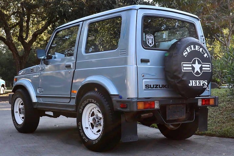 Why You Should Buy a Suzuki Samurai – if You Can Find One!