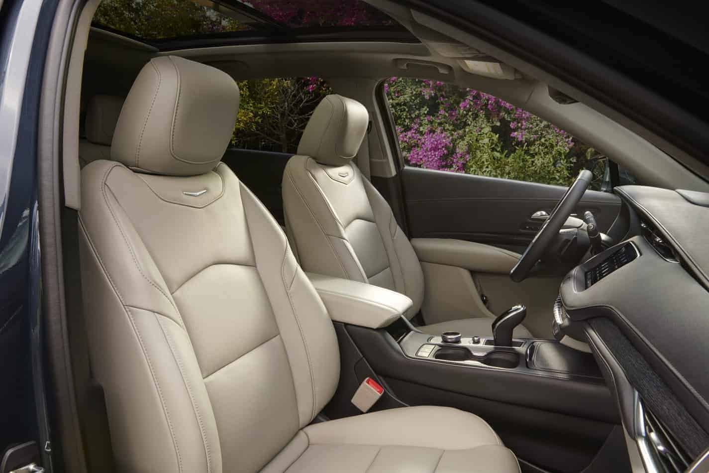 Leather vs Leatherette Car Seats: Pros and Cons of Choosing Leather or ...