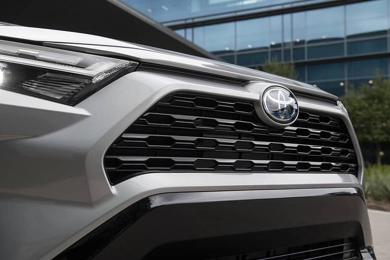 Toyota Hybrid SUV: A Comprehensive Review of the Best Models