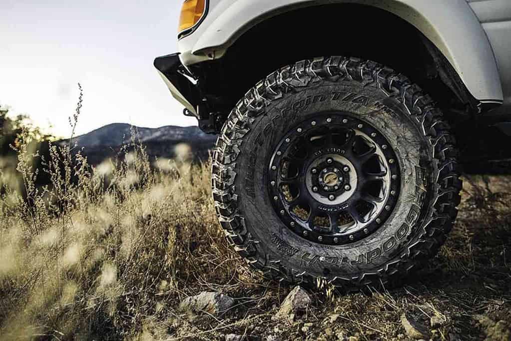 Aggressive Mud Tires 3